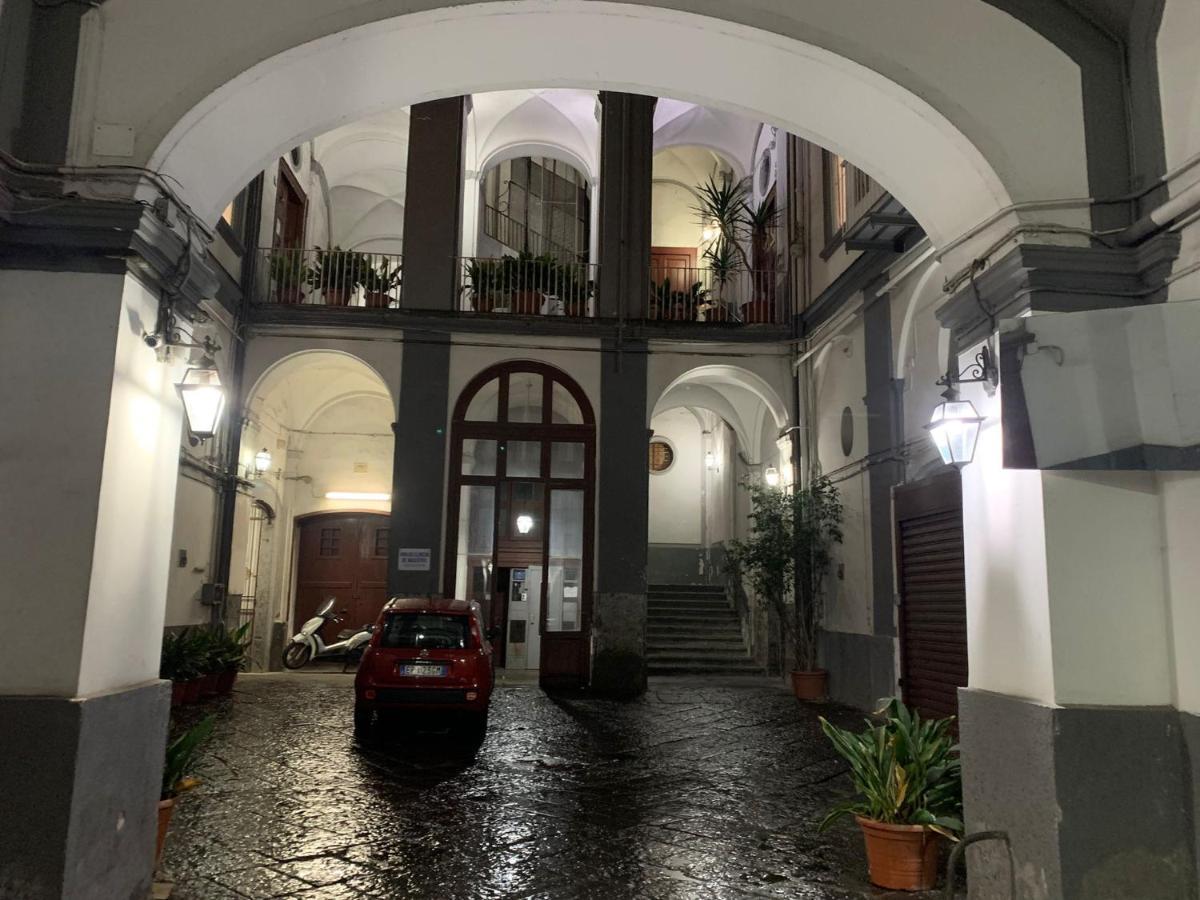 I Gironi Di Dante * Napoli